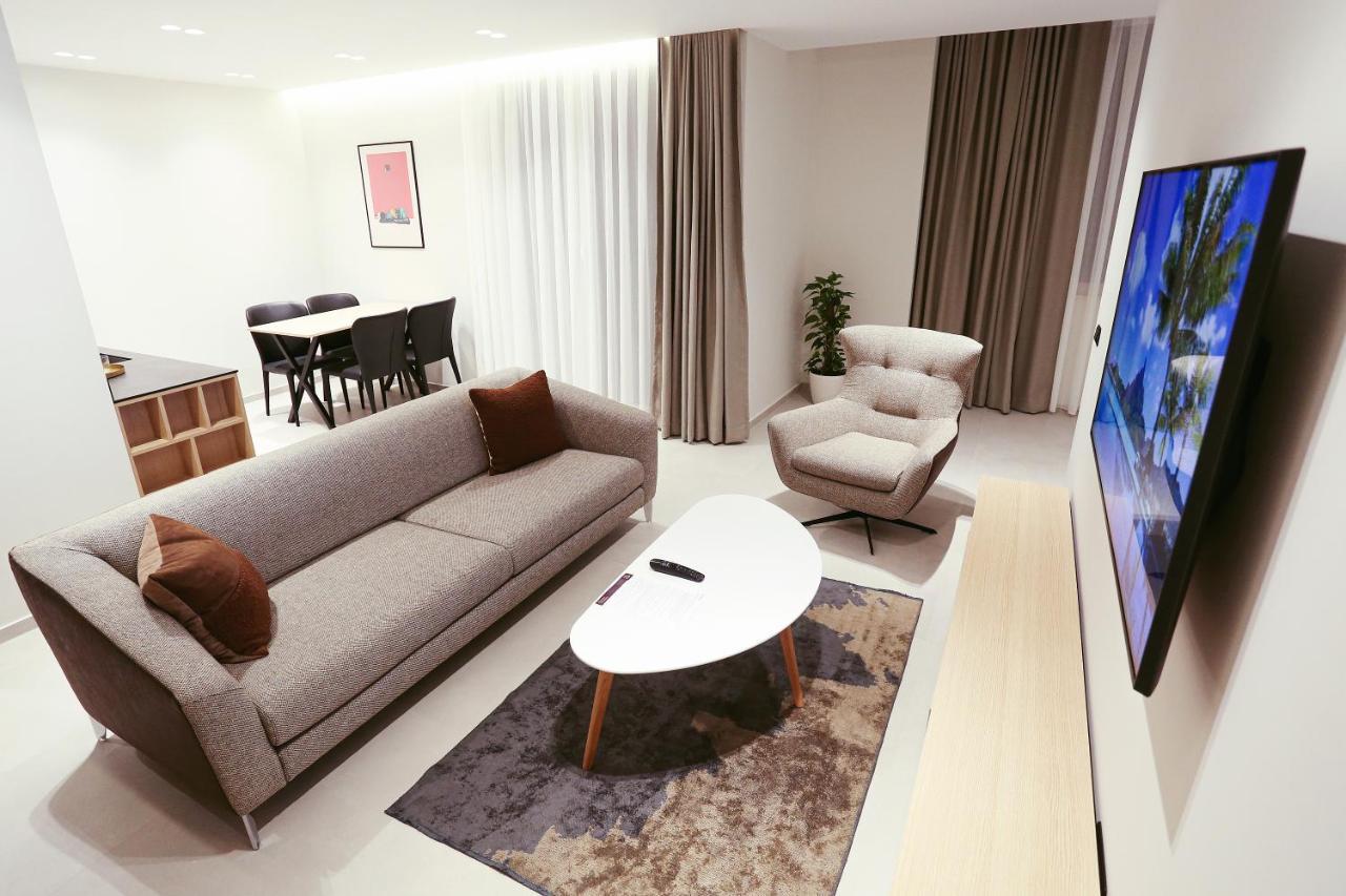 Hotel 12 Gjakova المظهر الخارجي الصورة