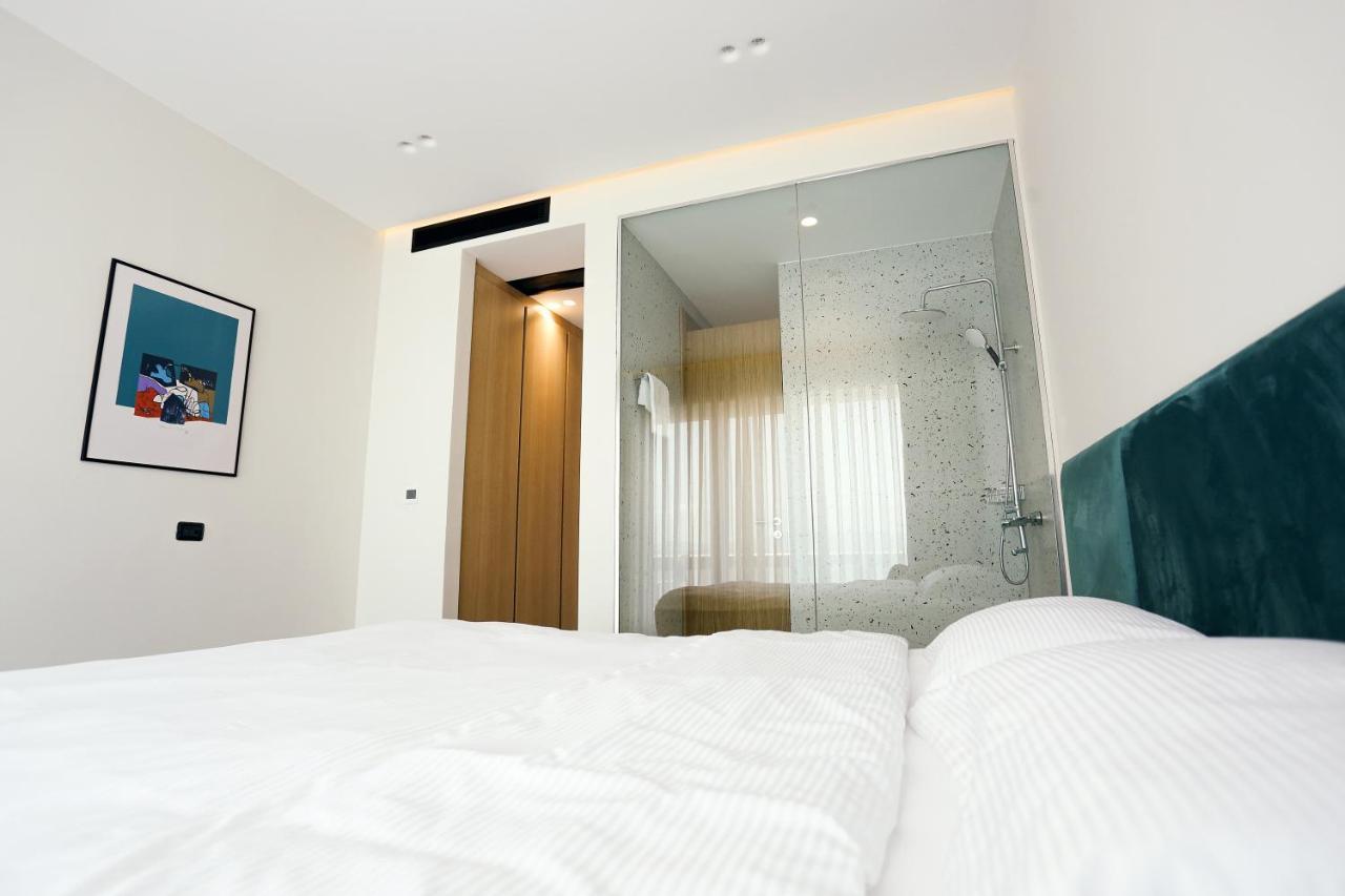 Hotel 12 Gjakova المظهر الخارجي الصورة